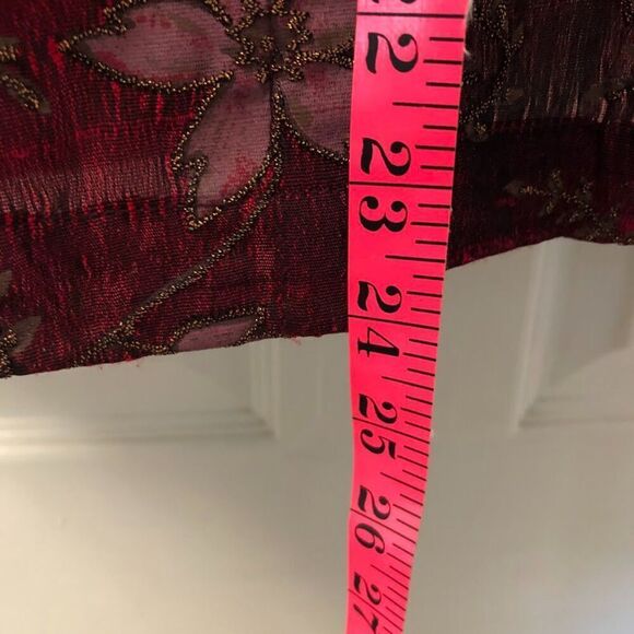 Vintage Coldwater Creek Women's Maroon Silk Floral Collared Button Shirt Small - Picture 10 of 10